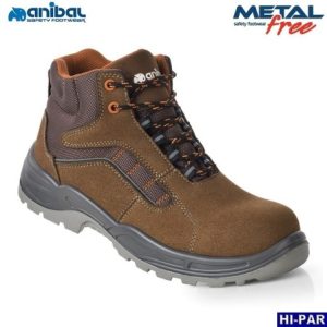 Bota de serraje Metal Free antideslizantes.