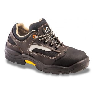 Zapato con estilo trekking hidrofugada S3
