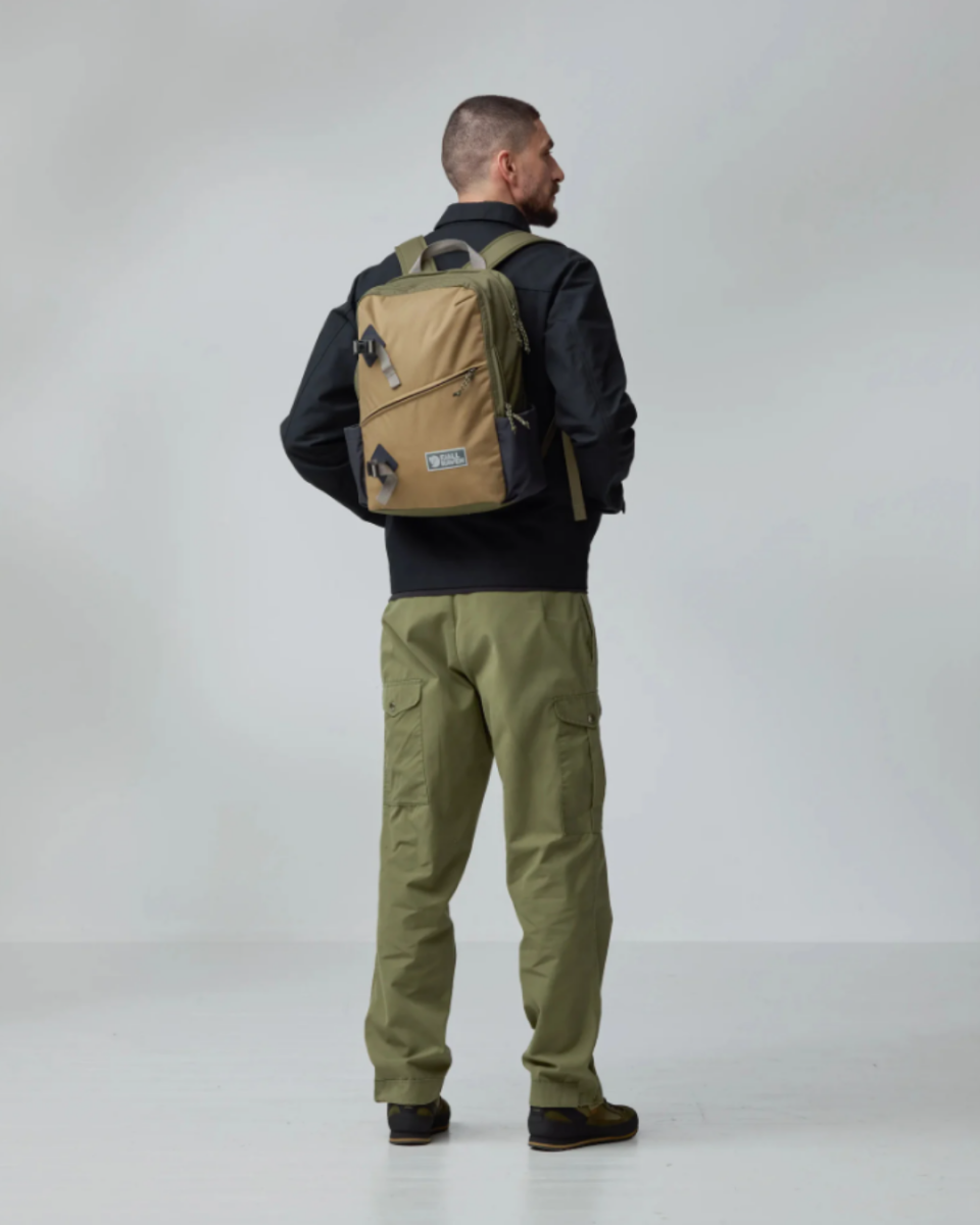Mochila Vardag 17L negra – Fjällräven - Imagen 5